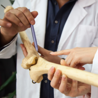 Perte osseuse, perte de cartilages : oui cela se répare! Comment : avec la méthode France Guillain