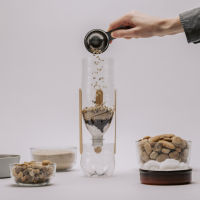 Pourquoi filtrer son eau de boisson en 2025 ? Comprendre la filtration et solution simple accessible à tous.